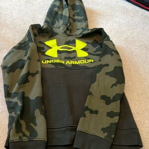Under armour youth camo hoodie